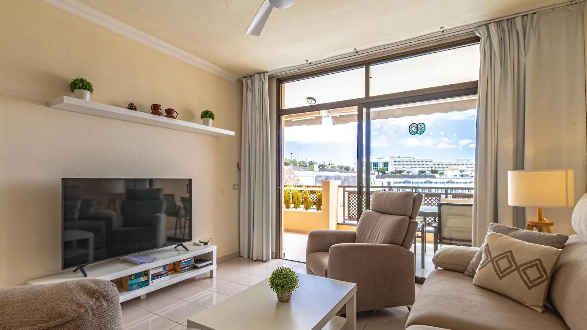 Sunset Vacation Home By Dream Homes Tenerife Puerto de Santiago  0*, Puerto de Santiago (Tenerife) Espanha